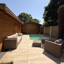 Maison climatisée piscine proche océan 4 chambres