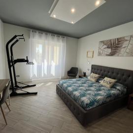 La Base Fitness House, hotelli kohteessa Decimomannu