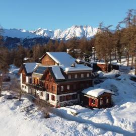 Haus Acla Muragl, ξενοδοχείο σε Samedan