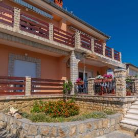 Apartments Andrija，Palit的飯店