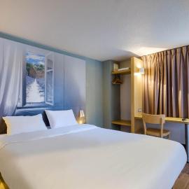 B&B HOTEL FREJUS Puget-sur-Argens, hotel i Fréjus