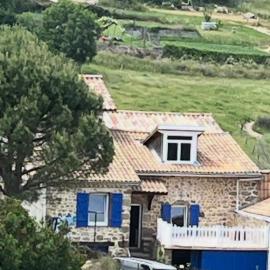 Gîte rurale dans la campagne ardéchoise, khách sạn ở Saint-Alban-dʼAy