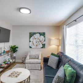 1 Mi From Ole Miss, Private Patio Pregames, hotel in Oxford