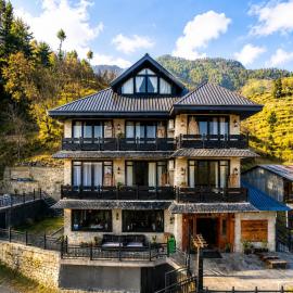 ARK Hunzuru-A 5BR Luxury Villa near Manali