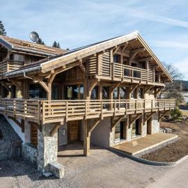 14-pers chalet Gérardmer pool karaoke pétanque