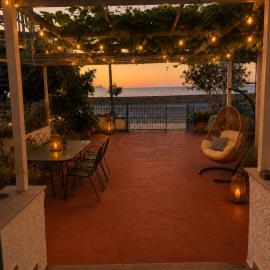 Electra House-Central Sea View Home