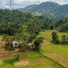 Forest & Fields Sinharaja, hotel i Deniyaya