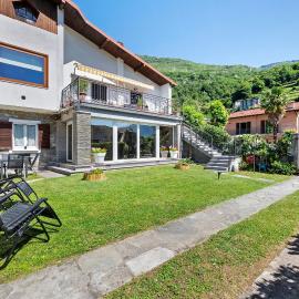 Aphrodite's Garden, hotel a Gera Lario