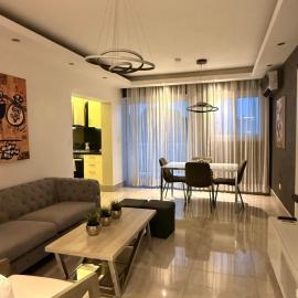 Luxury 1BR Soha Suite Pool, Gym & Prime Location