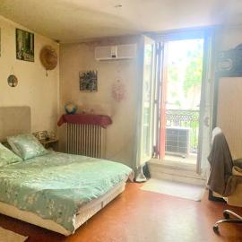Chambre agréable en centre ville, hôtel à Pertuis