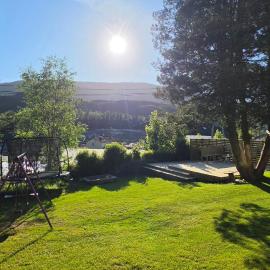Nordic Escape Arna , Bergen - Free parking & Terrace, Hotel in Espeland