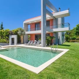 Villa Kallisti Ialyssos by Villa Plus, hotel in Trianta
