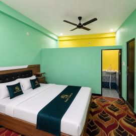 Hotel Smart Complex, hotell i Lucknow
