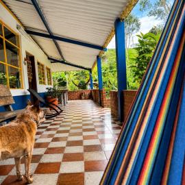ECOHostal las Hamacas, hotel in Villamaría
