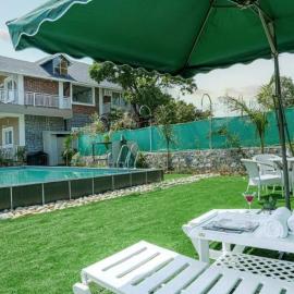 ITW - Into The Wild Luxury Farm Stay , Dehradun, hotel in Sahaspur