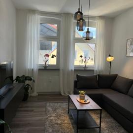 Moderne Altbauwohnung mit Stellplatz, Innenstadtlage
