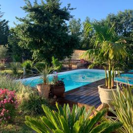 Villa la quietude, ξενοδοχείο σε Saint-Cézaire-sur-Siagne