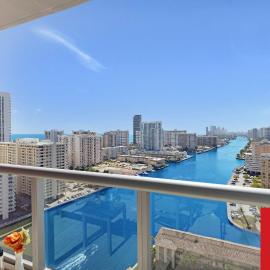 Beachwalk Studio Bay & Skyline Vistas, hotel u gradu Holandejl Bič