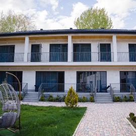 River Lodge Tsakhkadzor, hotel a Artavaz