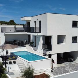 Villa Omorfia - SEVID