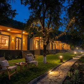 Xalxal Balayi Hotel, hotel em Xalxal