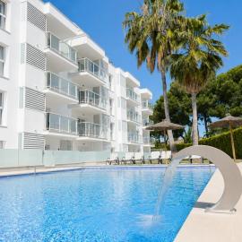 Rentalmar Pins Marina, hótel í Cambrils