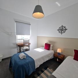 Sleep & Go Faro Airport Guest House