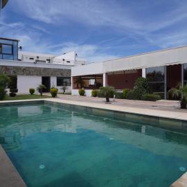 Majestia - Luxury Villa with Private Pool & BBQ, hotel a Kenitra