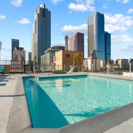 Rooftop Pool & City Views! Long-Term Dtwn LA Stay
