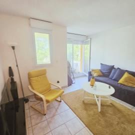 2-Bd apartment a short distance from Deauville, hotel v destinácii Touques