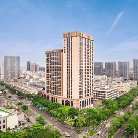 深圳龙华大浪商业中心桔子水晶酒店, hotel a Lung Wa