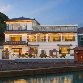Namuzhuo Songzanlin Riverside Garden Guesthouse, Hotel in Shangri-La