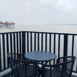 COUPLE VILLA's at GOLDEN PALM TREE RESORT, hotel in Sungai Pelik