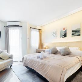 Bandung Comfortable Studio Premium Mattress, Swimming Pool & Netflix