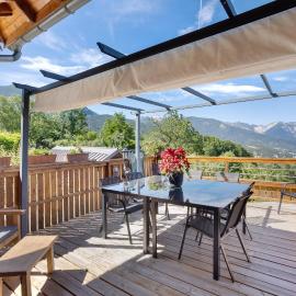 La Grange - Camping Le Mont Orel -, hotel in Saint-André-dʼEmbrun
