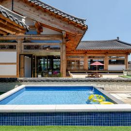 Gyeongju Hanok Stay Cheonwon Maeul, Hotel in Gyeongju