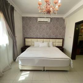 فندق قمة البستان الرفاع, hotel in Arar