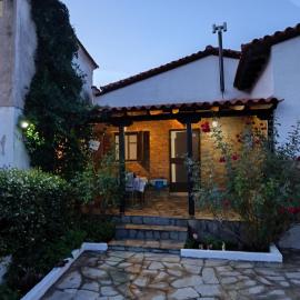Detached House in Sykia