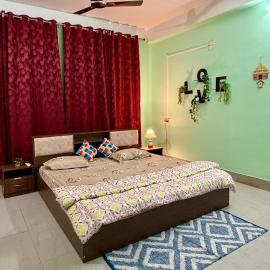 Maya - Spacious 1 Bedroom Retreat with AC, Wi-Fi and Terrace, Hotel in Tezpur