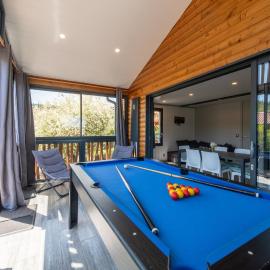 Chalet L'entékia - Billard et Spa, hotel u gradu Corcieux