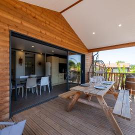 Chalet Le Vatékia avec Spa privé, hotel u gradu Corcieux