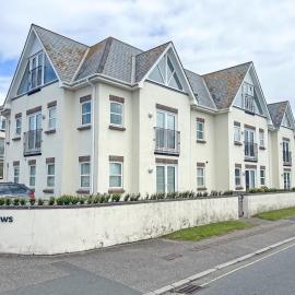 6 Pentire Mews