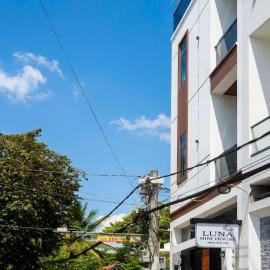 LUNA House, hotel in Can Tho