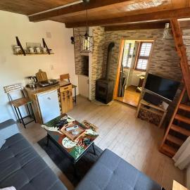 Two Olives Vacation Homes, hotel in Slatina