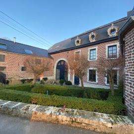 140m2 de Bonheur a la campagne, Hotel in Ramillies