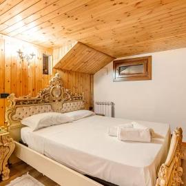 Imperial Elegance in Courmayeur City Center, hotel a Courmayeur