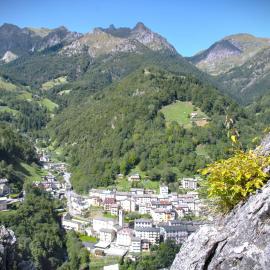 ALBERGO DIFFUSO ORNICA NEL CUORE, hotelli kohteessa Ornica