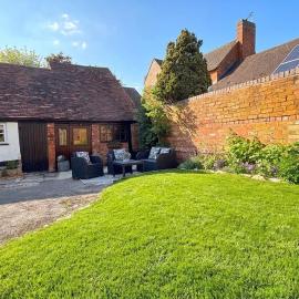 Needle & Grain A Historic Hideaway near Alcester, hotelli kohteessa Alcester