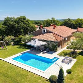 Villa Ruza, Hotel in Selina