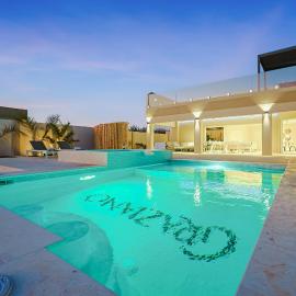 LUX 4BR Modern Villa Pool Oasis Villa Graziano